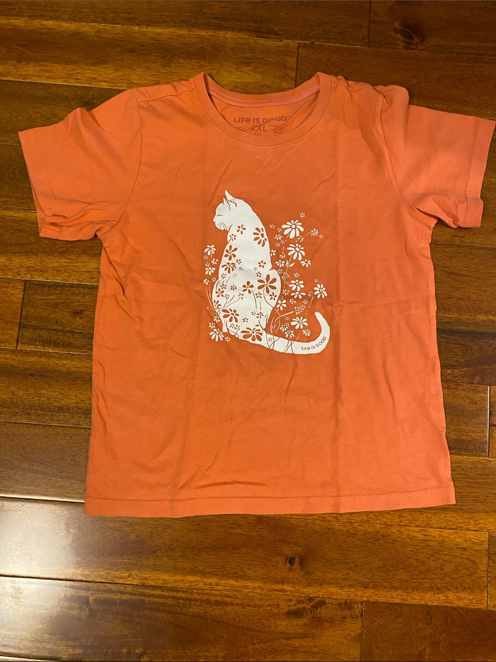 Life Is Good Girls Size XXL Peach/Orange Short-Sleeve Tee with White Floral Cat